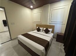 Hotel Madhav and Restaurant