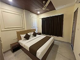 Hotel Madhav and Restaurant