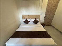 Hotel Madhav and Restaurant