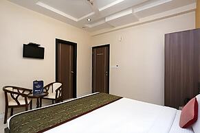 Hotel The Tezo Residency