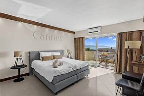 Riviera Beach Hotel