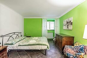 Genova House Via Caffaro