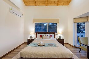 ELIVAAS 3BHK Plus Attic Cliffside Villa