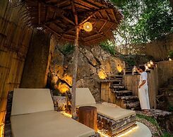 Hatchu khaoyai