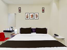 Deluxe Hotel Avon