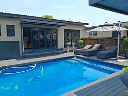 Balalaika Boutique Lodge