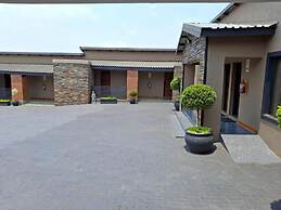 Balalaika Boutique Lodge