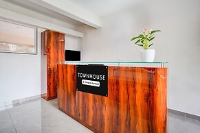 Deluxehebbal Townhouse