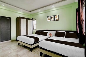 Classic With Twin Bedsairaj Lodging