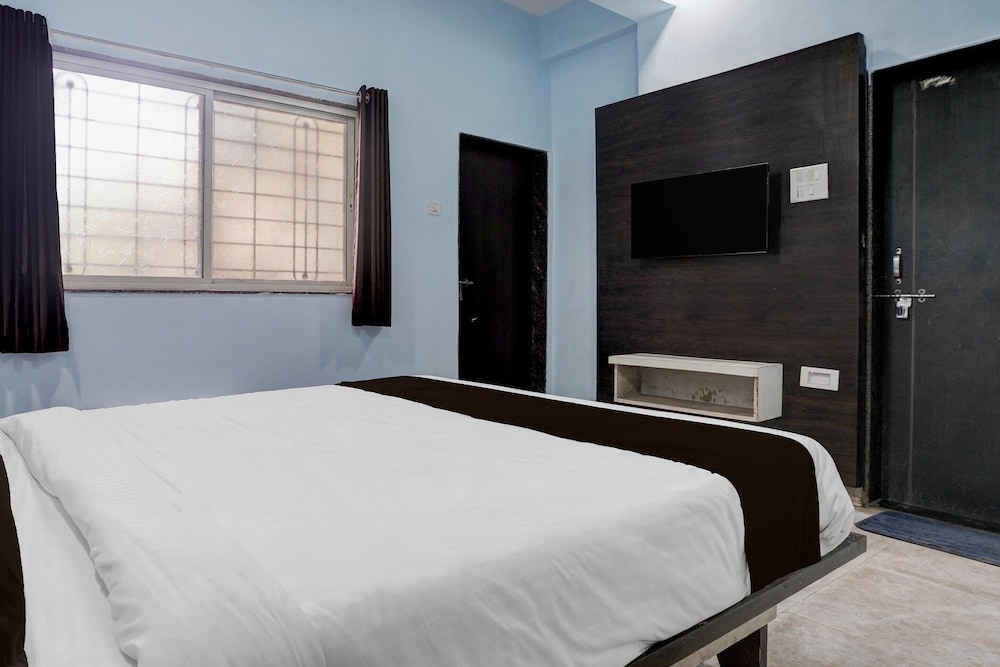 Classic With Twin Bedsairaj Lodging