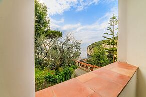 Estate4home - Iris Flat