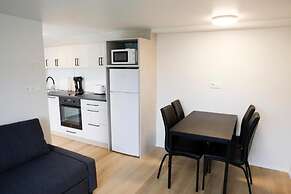 Eiðar Hostel and Apartments
