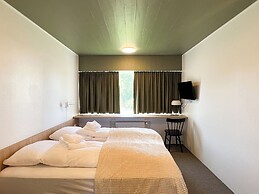 Eiðar Hostel and Apartments