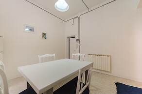Elisa's Flat - 5 min from Train Station