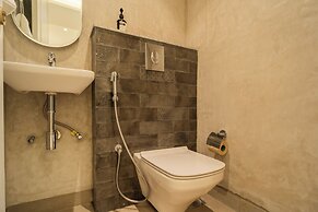 ELIVAAS Solace Teal 5 BHK Villa