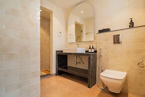 ELIVAAS Solace Teal 5 BHK Villa