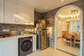 ELIVAAS Solace Teal 5 BHK Villa