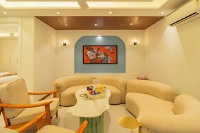 ELIVAAS Solace Teal 5 BHK Villa