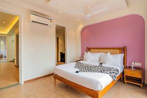 ELIVAAS Solace Teal 5 BHK Villa