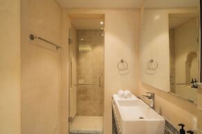 ELIVAAS Solace Teal 5 BHK Villa