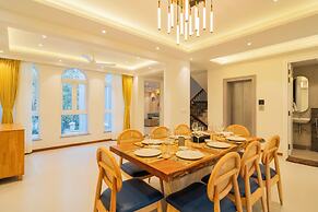 ELIVAAS Solace Teal 5 BHK Villa