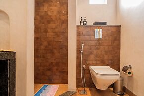 ELIVAAS Solace Teal 5 BHK Villa