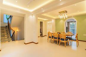 ELIVAAS Solace Teal 5 BHK Villa