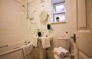 Southampton House - 2 Bedroom Accommodation