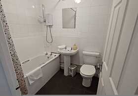 Southampton 2-bedroom House