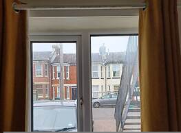 Southampton 2-bedroom House