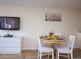 Castle Point 6 Apartment - Premier Lodge