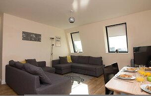 Premiere Serviced Accommodation - 17