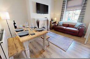 Westminster Luxe Stay City View 3BR Bradford