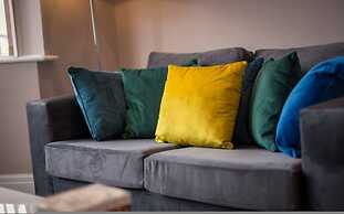 Buckingham House Modern Coastal 3BR Stay