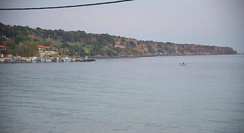 Beachfront Modern Escape Anatoli By The Lesvos Sea