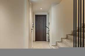 Moncasa Suites