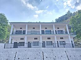 RAJJEET GUEST HOUSE