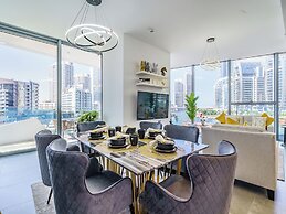 Lavish 2BR with Balcony-Full Marina View