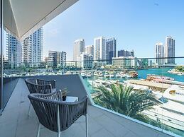 Lavish 2BR with Balcony-Full Marina View