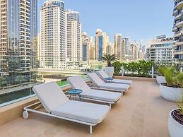 Lavish 2BR with Balcony-Full Marina View