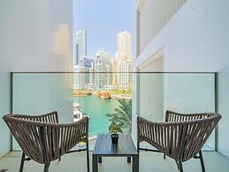 Lavish 2BR with Balcony-Full Marina View