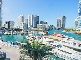 Lavish 2BR with Balcony-Full Marina View
