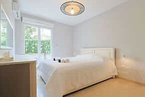 220 Le Maria in Cannes