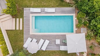 002 Villa Camille in Cannes