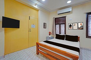 Classic With Twin Beddelmon Residency