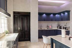 BELLEVIEW APARTMENTS