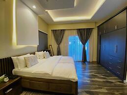 BELLEVIEW APARTMENTS