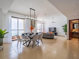 Spacious 2BR-Dubai Eye & Sea View -JBR