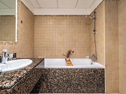 Spacious 2BR-Dubai Eye & Sea View -JBR