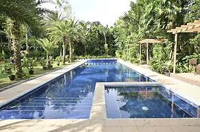 Casa Grande Flora Villas and Resort